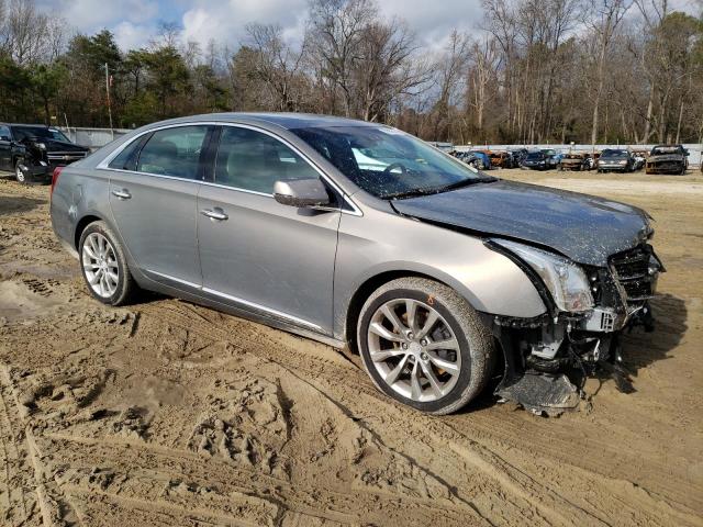 2G61M5S35H9165088 - 2017 CADILLAC XTS LUXURY SILVER photo 4