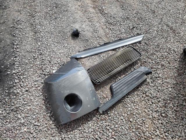 5TEGN92NX4Z409738 - 2004 TOYOTA TACOMA DOUBLE CAB PRERUNNER WHITE photo 12