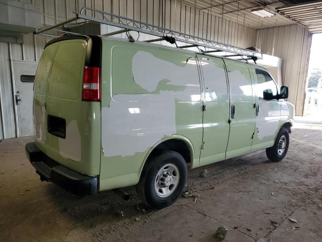 1GCWGAFG6L1168742 - 2020 CHEVROLET EXPRESS G2 GREEN photo 3