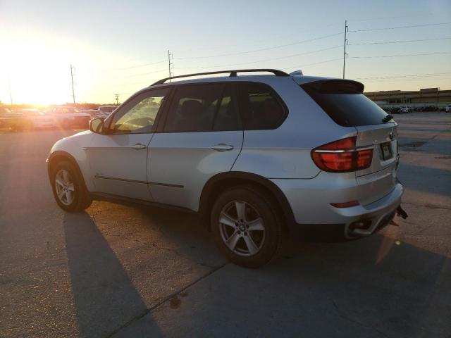 5UXZW0C59CL666286 - 2012 BMW X5 XDRIVE35D SILVER photo 2