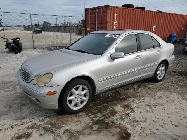 WDBRF61J92E006562 - 2002 MERCEDES-BENZ C 240 SILVER photo 1