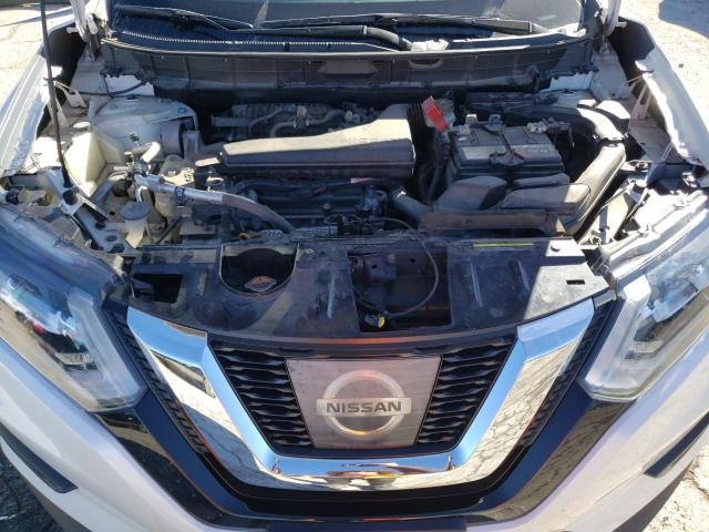 5N1AT2MV3HC759129 - 2017 NISSAN ROGUE SV WHITE photo 11