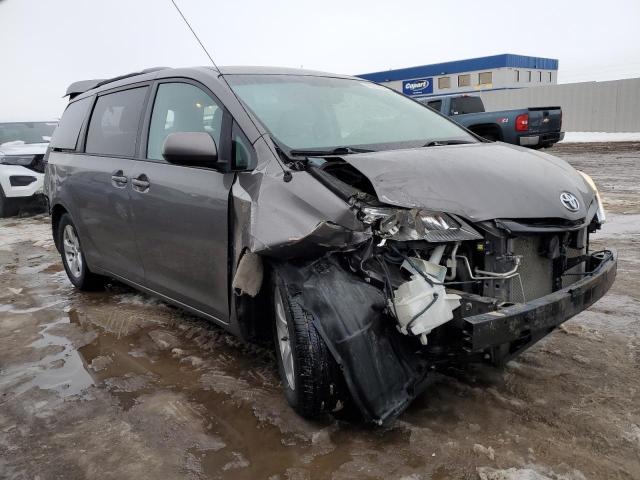 5TDKK3DC9ES444846 - 2014 TOYOTA SIENNA LE GRAY photo 4