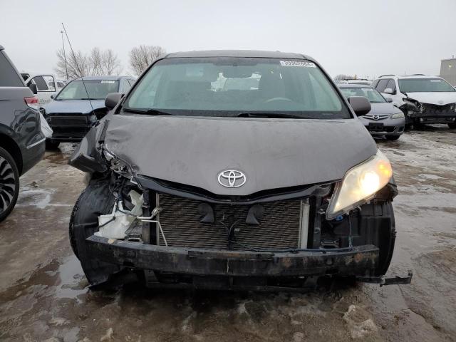 5TDKK3DC9ES444846 - 2014 TOYOTA SIENNA LE GRAY photo 5