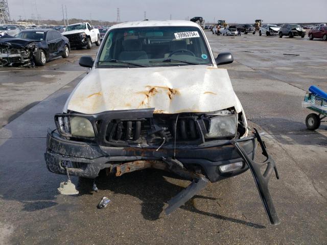 5TEVL52NX1Z760781 - 2001 TOYOTA TACOMA XTRACAB WHITE photo 5