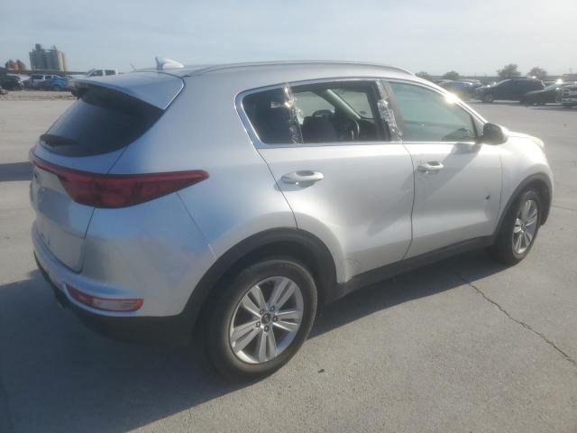 KNDPM3AC6H7292303 - 2017 KIA SPORTAGE LX SILVER photo 3