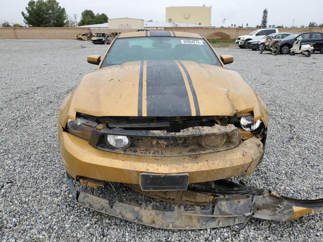 1ZVBP8CH5A5181666 - 2010 FORD MUSTANG GT GOLD photo 5