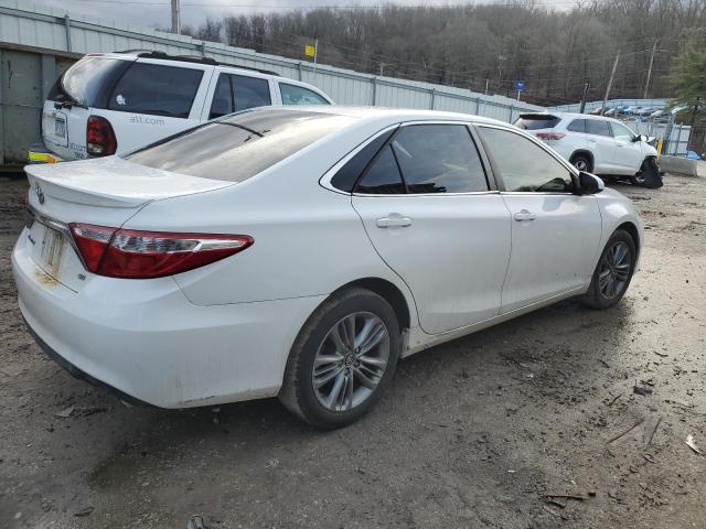 4T1BF1FK3GU225257 - 2016 TOYOTA CAMRY LE WHITE photo 3