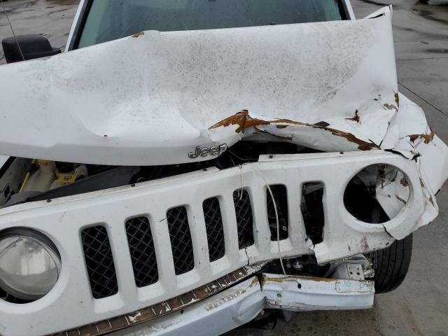 1C4NJPFA3ED624872 - 2014 JEEP PATRIOT LATITUDE WHITE photo 11