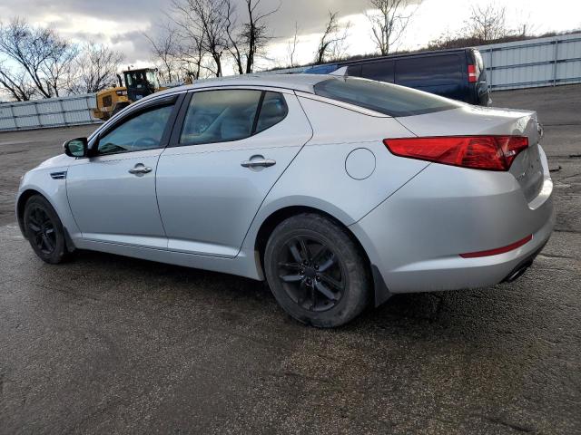 5XXGM4A7XCG044516 - 2012 KIA OPTIMA LX SILVER photo 2