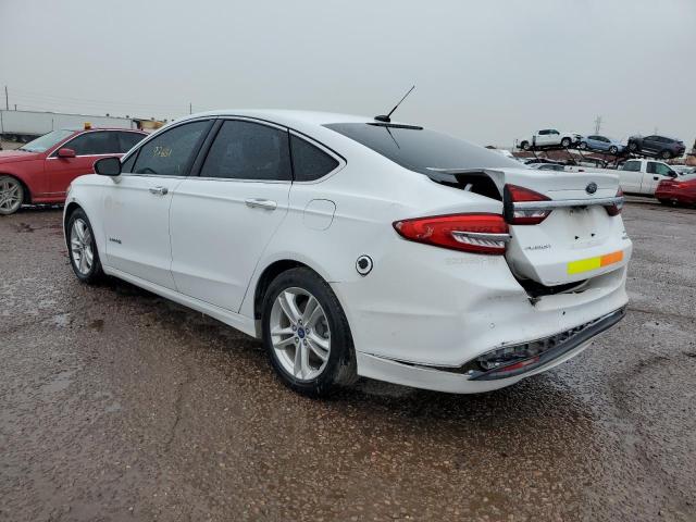 3FA6P0LUXJR171611 - 2018 FORD FUSION SE HYBRID WHITE photo 2