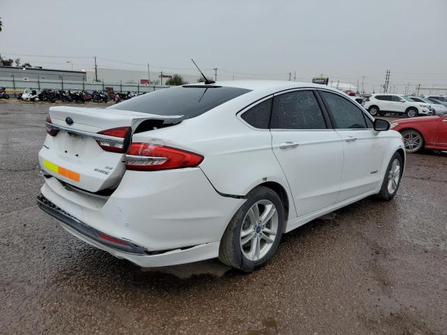 3FA6P0LUXJR171611 - 2018 FORD FUSION SE HYBRID WHITE photo 3