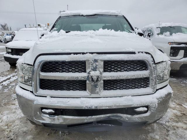 3C6UR5HL9JG263286 - 2018 RAM 2500 ST WHITE photo 5