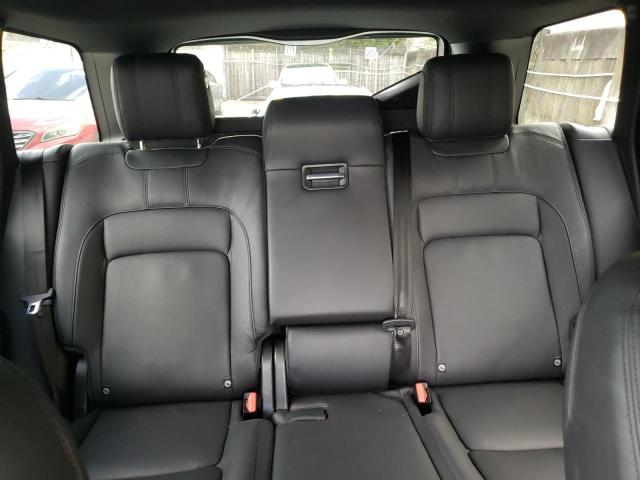 SALGS2SV8JA383574 - 2018 LAND ROVER RANGE ROVE HSE WHITE photo 10