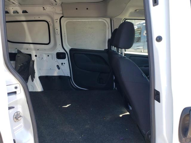 ZFBERFBT4F6A49946 - 2015 RAM PROMASTER SLT Blanc photo 11