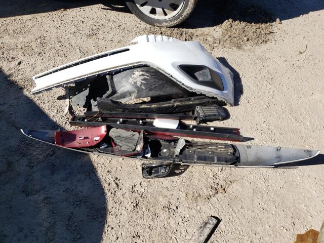 ZFBERFBT4F6A49946 - 2015 RAM PROMASTER SLT Blanc photo 13