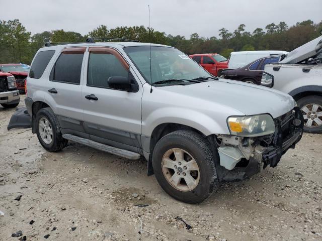 1FMYU03156KA04338 - 2006 FORD ESCAPE XLT SILVER photo 4