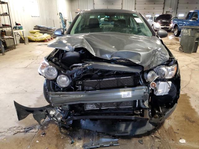 1G1JC5SH6D4240981 - 2013 CHEVROLET SONIC LT GRAY photo 5