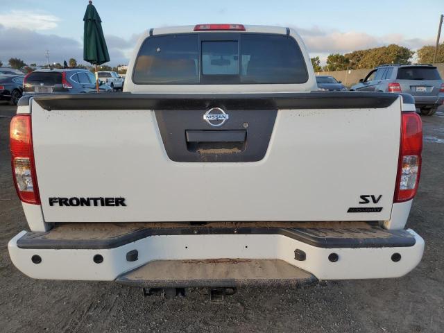 1N6AD0ER9JN725176 - 2018 NISSAN FRONTIER S WHITE photo 6