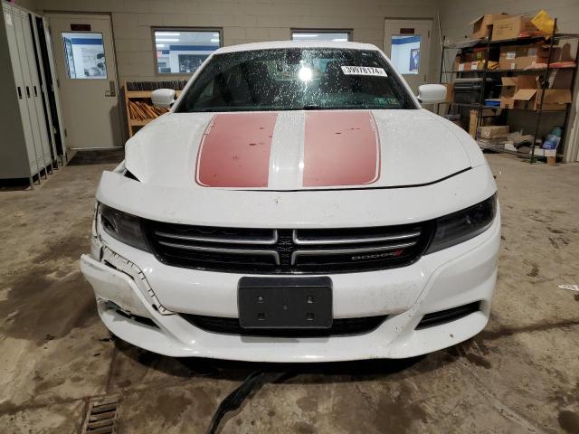 2C3CDXFG8FH827896 - 2015 DODGE CHARGER SE WHITE photo 5