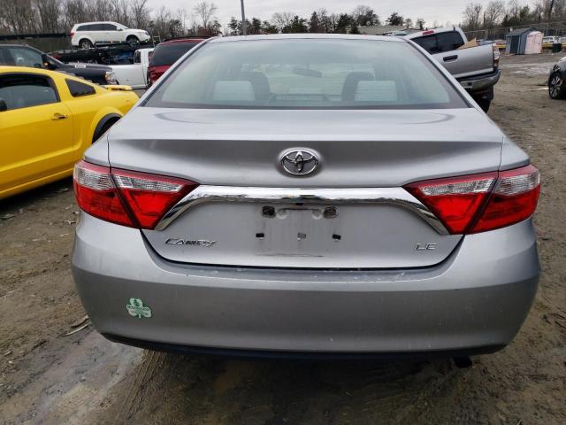 4T1BF1FK0HU382973 - 2017 TOYOTA CAMRY LE SILVER photo 6