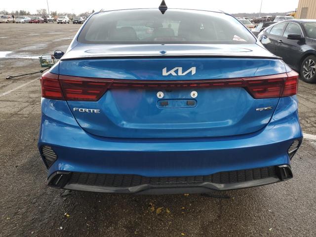 3KPF54AD6PE527434 - 2023 KIA FORTE GT LINE BLUE photo 6