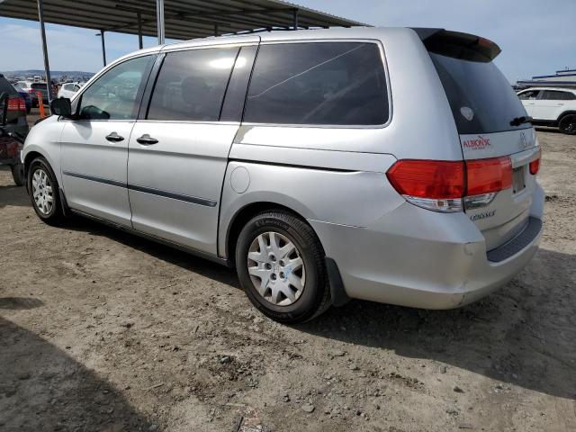 5FNRL38229B040777 - 2009 HONDA ODYSSEY LX SILVER photo 2