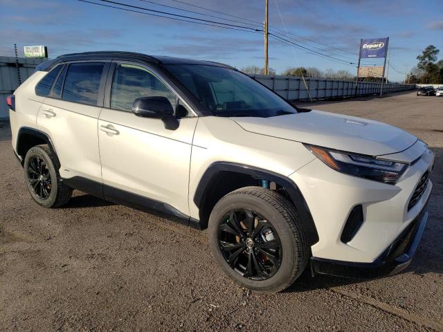 JTM16RFV2NJ016079 - 2022 TOYOTA RAV4 SE WHITE photo 4