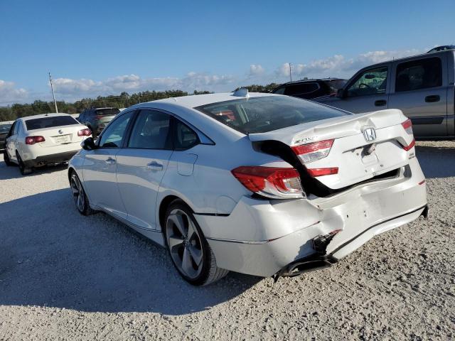 1HGCV2F97JA046163 - 2018 HONDA ACCORD TOURING WHITE photo 2