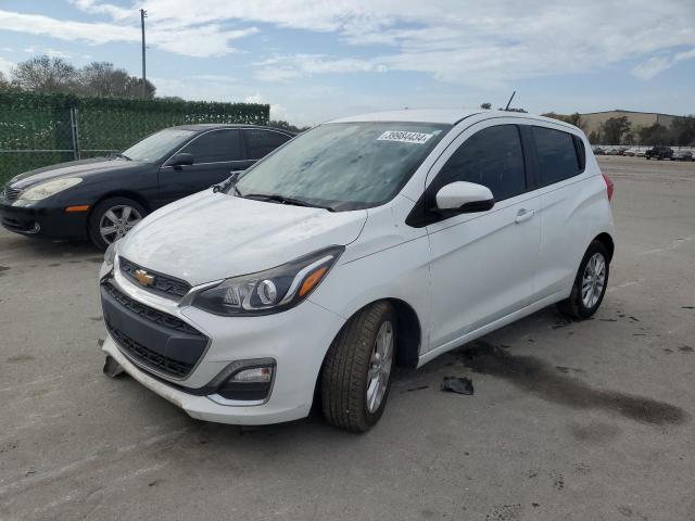 KL8CD6SA3KC749010 - 2019 CHEVROLET SPARK 1LT WHITE photo 1