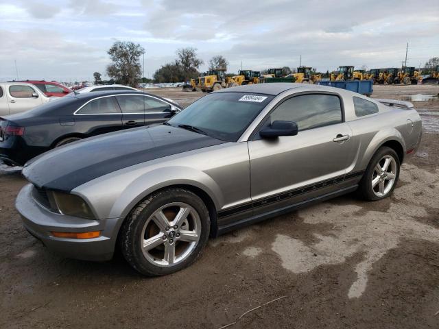 1ZVHT80N485102806 - 2008 FORD MUSTANG GRAY photo 1