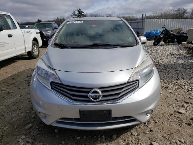 3N1CE2CP4EL400031 - 2014 NISSAN VERSA NOTE S SILVER photo 5