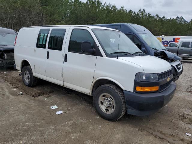 1GCWGAFP7M1260766 - 2021 CHEVROLET EXPRESS G2 WHITE photo 4