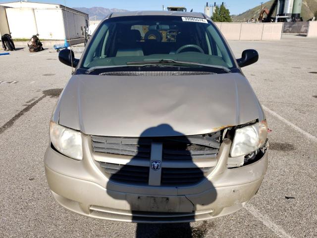 1D8GP45R05B340139 - 2005 DODGE CARAVAN SXT TAN photo 5