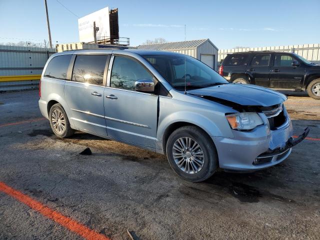 2C4RC1CG5DR534572 - 2013 CHRYSLER TOWN & COU TOURING L BLUE photo 4