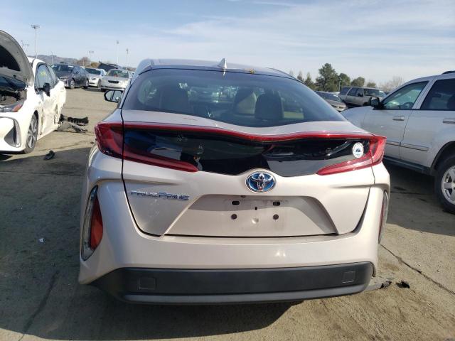 JTDKARFP0K3115438 - 2019 TOYOTA PRIUS PRIM 银色 照片 6