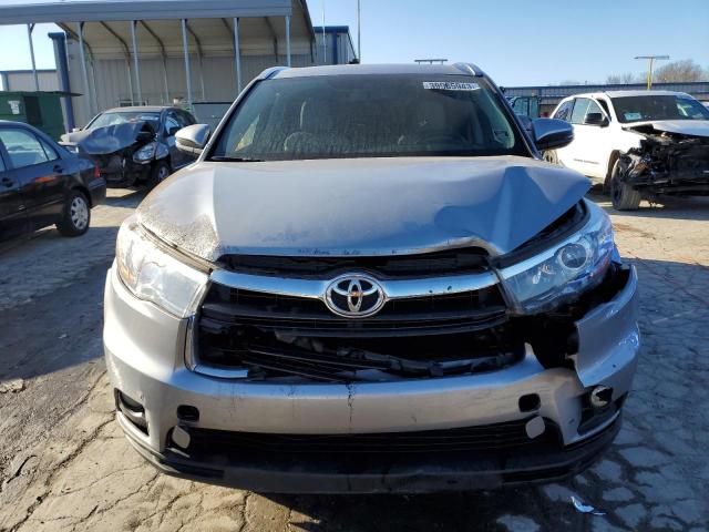 5TDKKRFHXGS504650 - 2016 TOYOTA HIGHLANDER XLE SILVER photo 5