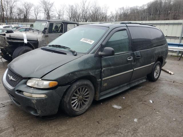 1C4GP64L8YB535465 - 2000 CHRYSLER TOWN & COU LIMITED GREEN photo 1