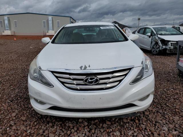 5NPEB4AC3DH581194 - 2013 HYUNDAI SONATA GLS WHITE photo 5