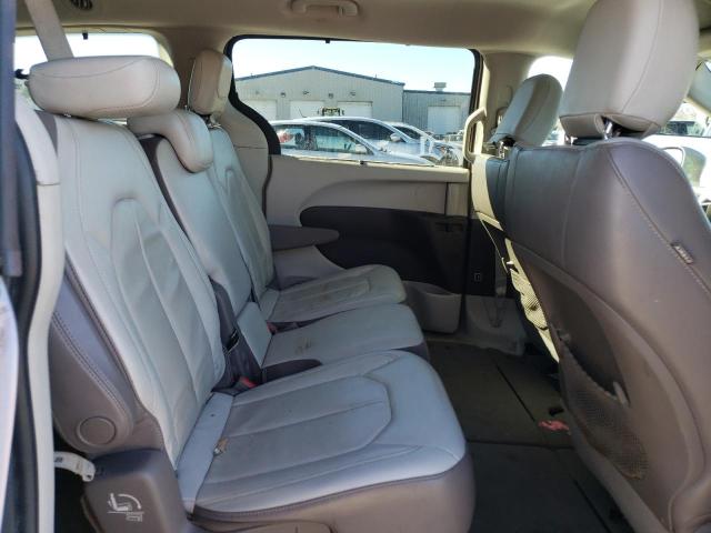 2C4RC1BG6HR661273 - 2017 CHRYSLER PACIFICA TOURING L TAN photo 11