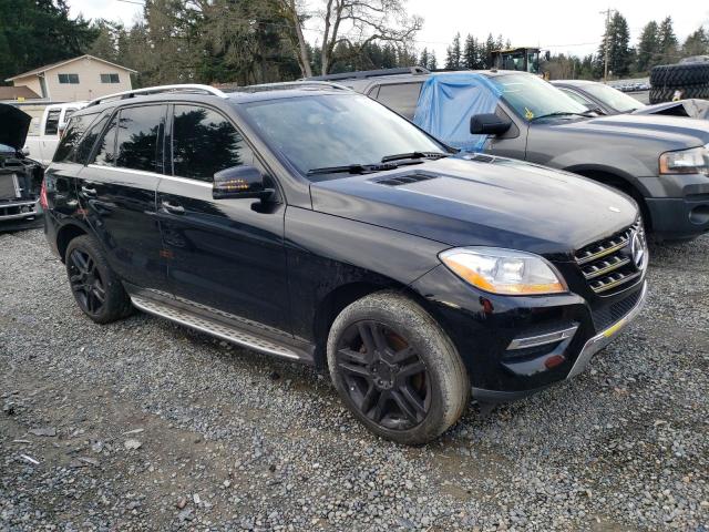 4JGDA5HBXFA460458 - 2015 MERCEDES-BENZ ML 350 4MATIC BLACK photo 4