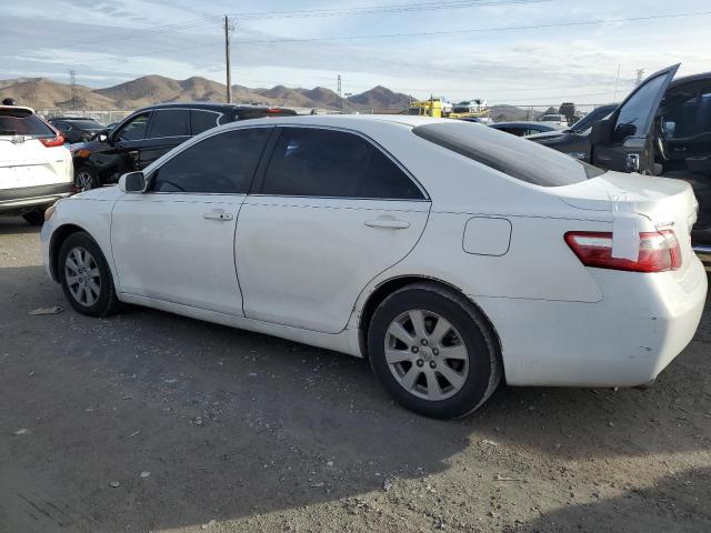 4T1BK46K57U541837 - 2007 TOYOTA CAMRY LE WHITE photo 2