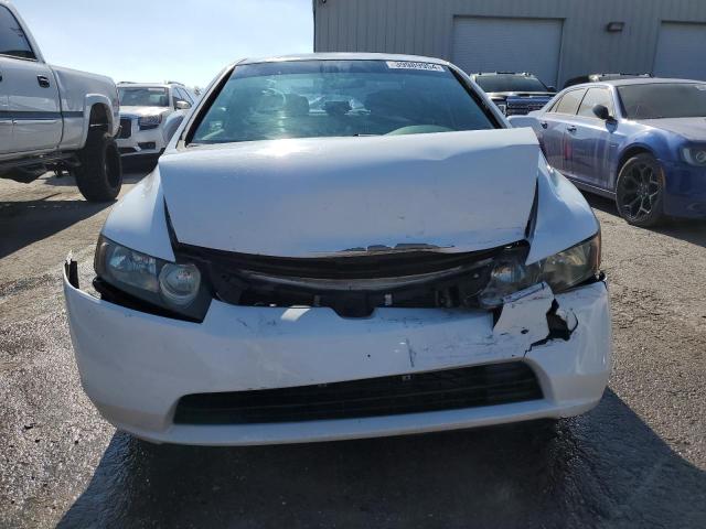 1HGFA16588L112993 - 2008 HONDA CIVIC LX WHITE photo 5