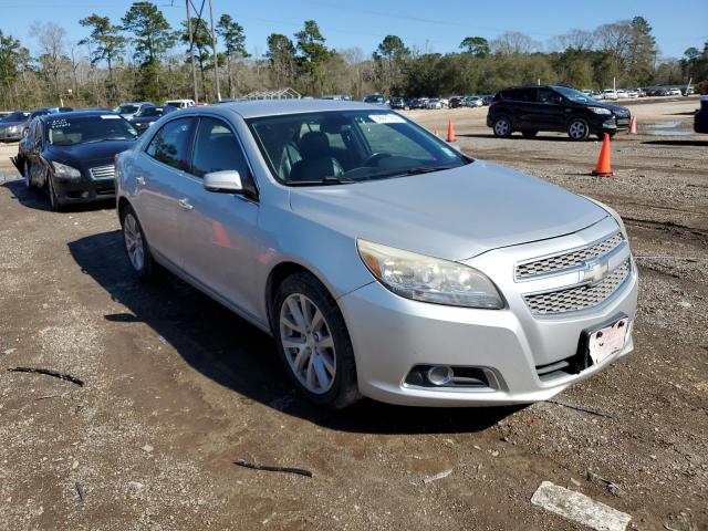 1G11H5SA2DF267538 - 2013 CHEVROLET MALIBU LTZ ვერცხლისფერი ფოტო 4