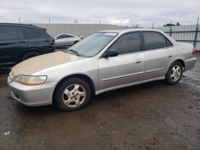 1HGCG5650WA246480 - 1998 HONDA ACCORD EX BEIGE photo 1