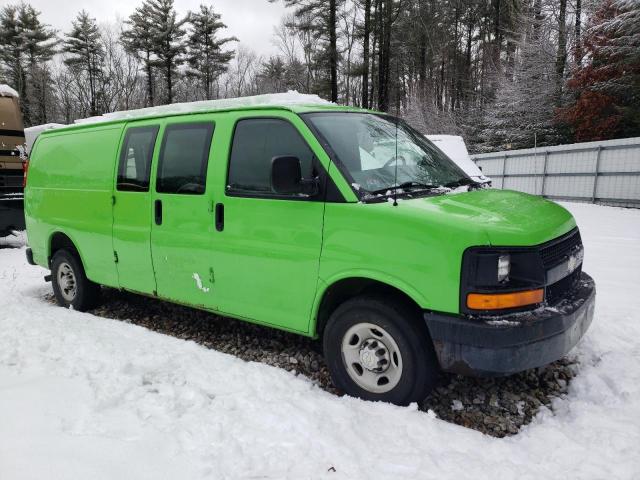 1GCHG39K381152610 - 2008 CHEVROLET EXPRESS G3 GREEN photo 4