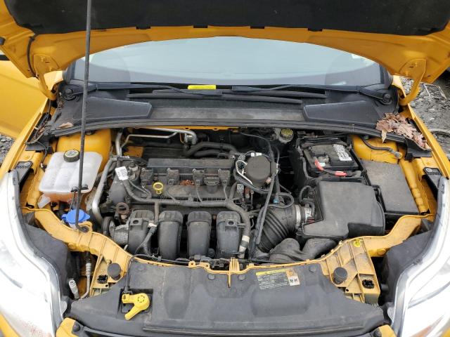 1FAHP3F24CL351365 - 2012 FORD FOCUS SE ORANGE photo 11