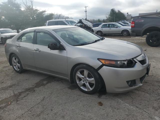 JH4CU26629C016784 - 2009 ACURA TSX SILVER photo 4