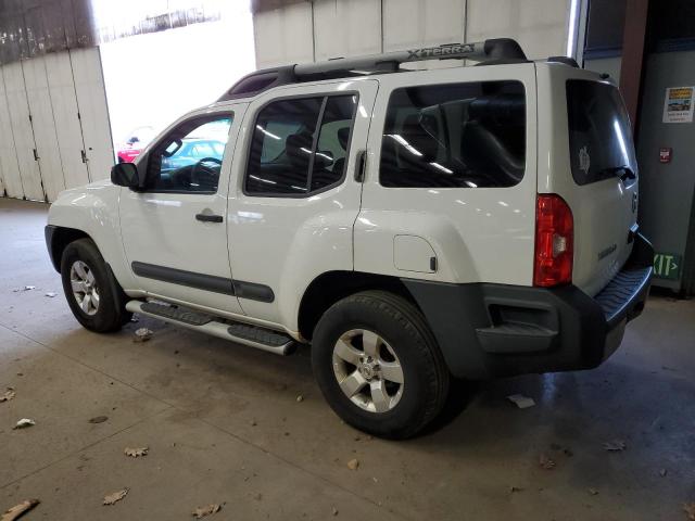 5N1AN0NW2DN811659 - 2013 NISSAN XTERRA X WHITE photo 2