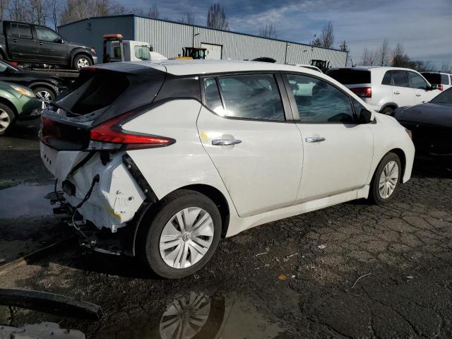 1N4AZ1BVXPC556792 - 2023 NISSAN LEAF S WHITE photo 3